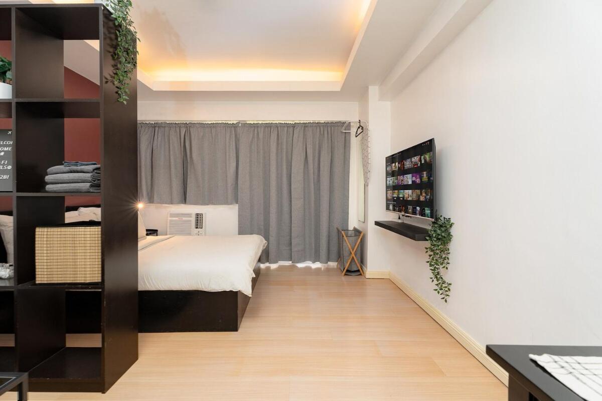 Tranquil Greenbelt Makati - Free Pool Access Apartment Manila