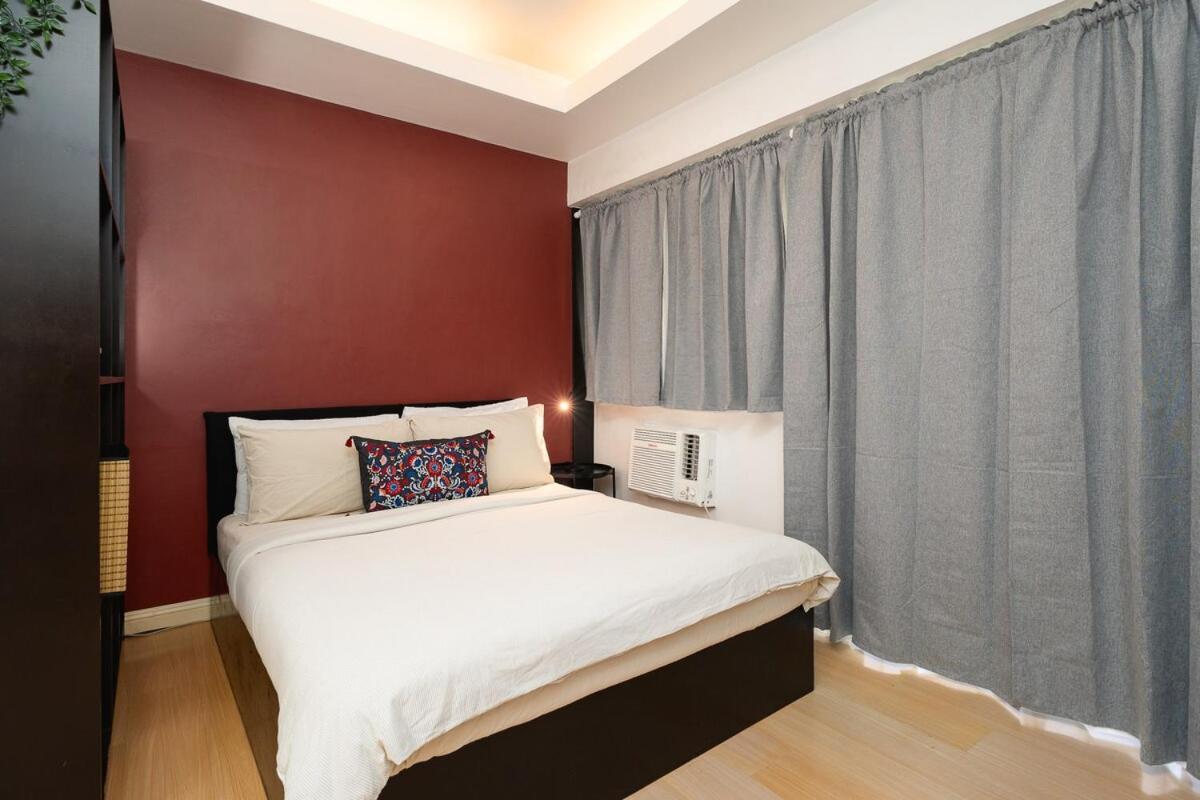 Apartment Tranquil Greenbelt Makati - Free Pool Access Manila
